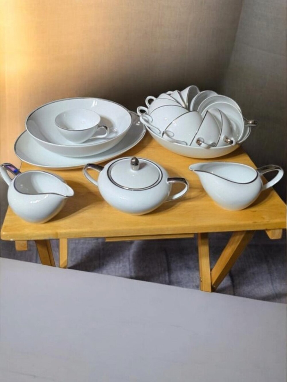 Vintage PRINCE ROYAL 18PC. Fine China of Japan Porcelain White w Platinu…